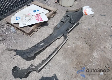 2018 Ford Focus Se из США, поврежденный, VIN 1FADP3FE2JL311761